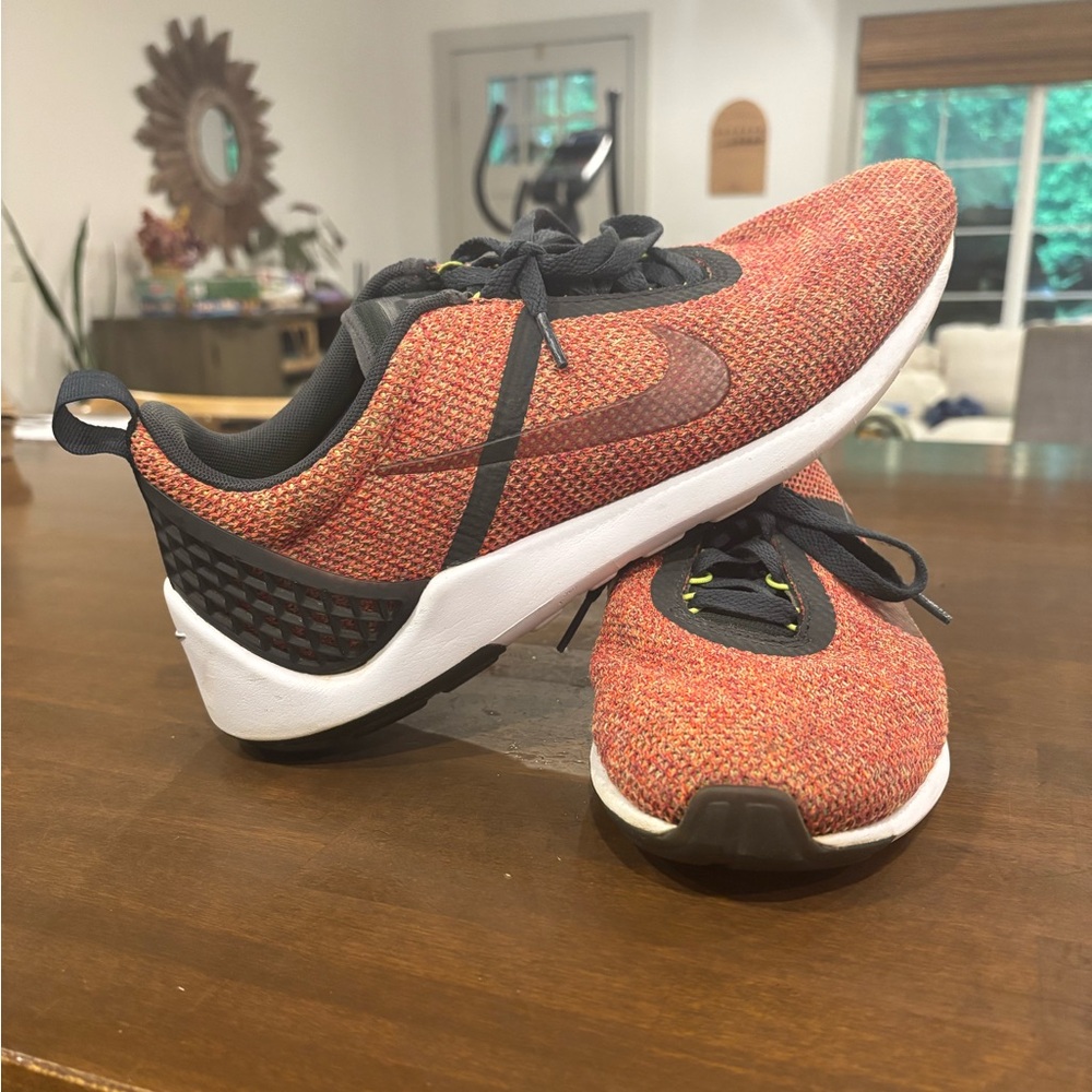 Nike Lunarestoa 2 SE Orange Running Shoes Sneakers Men’s Size 10.5